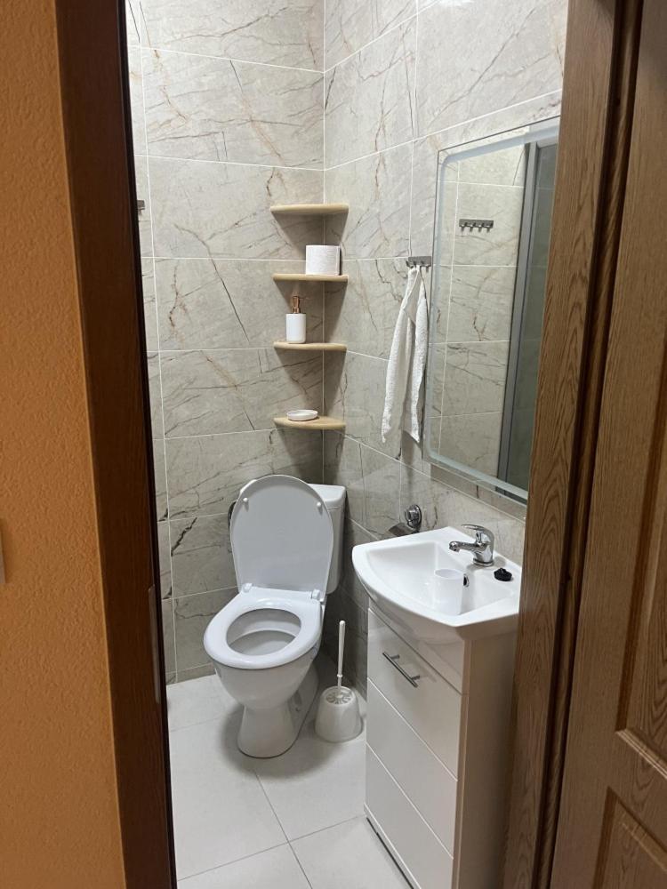 Vt6 House & Restaurant Panzió Znojmo Kültér fotó