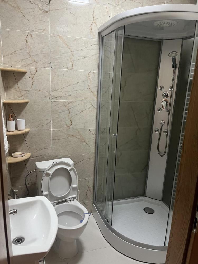 Vt6 House & Restaurant Panzió Znojmo Kültér fotó